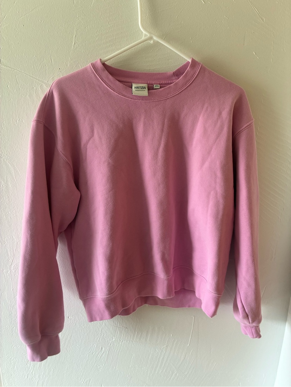 Aritzia Sweatfleece Perfect Fit Pink Crewneck Sweatshirt Medium
